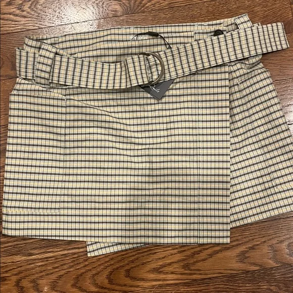 Rails NWT M Green Striped Women's skirt - Picture 3 of 3